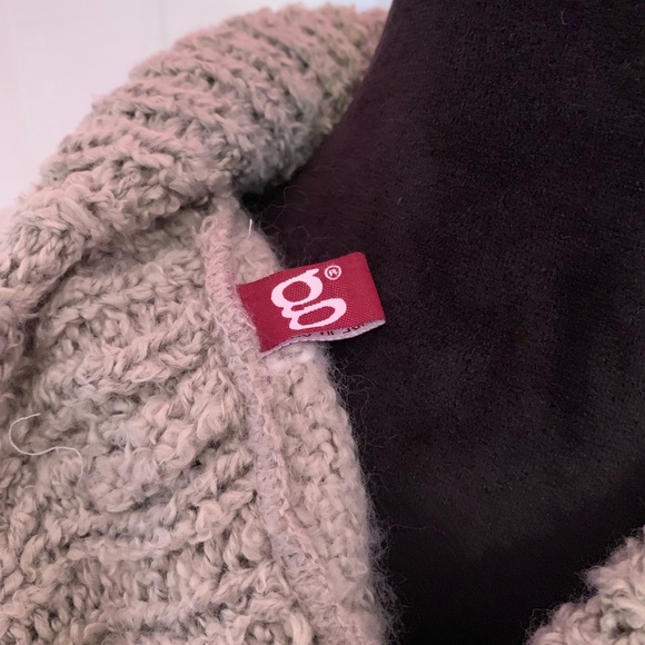 G BRAND knit poncho - Picture 5 of 5